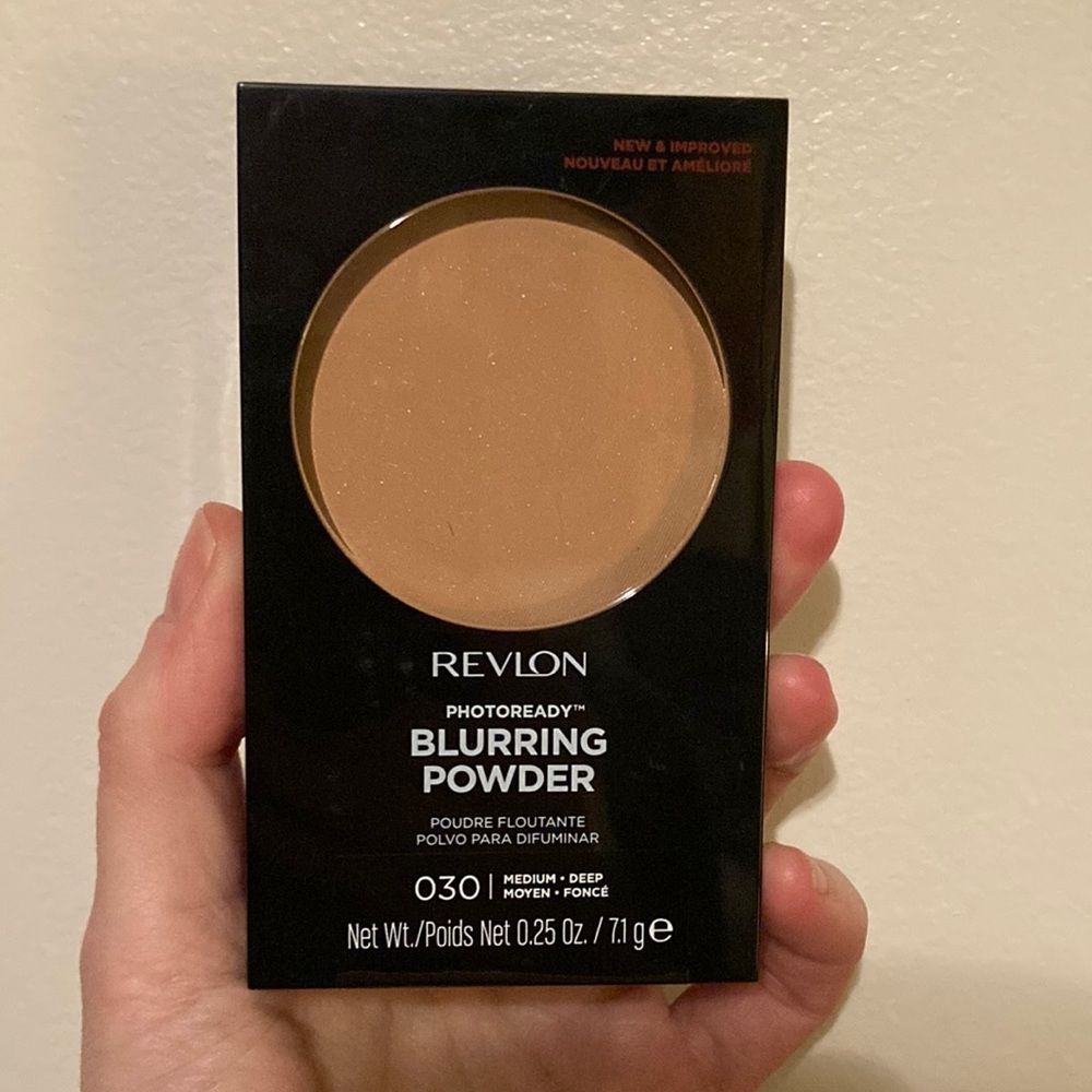NEW REVLON photo ready blurring powder in Medium•Deep shade 030.
